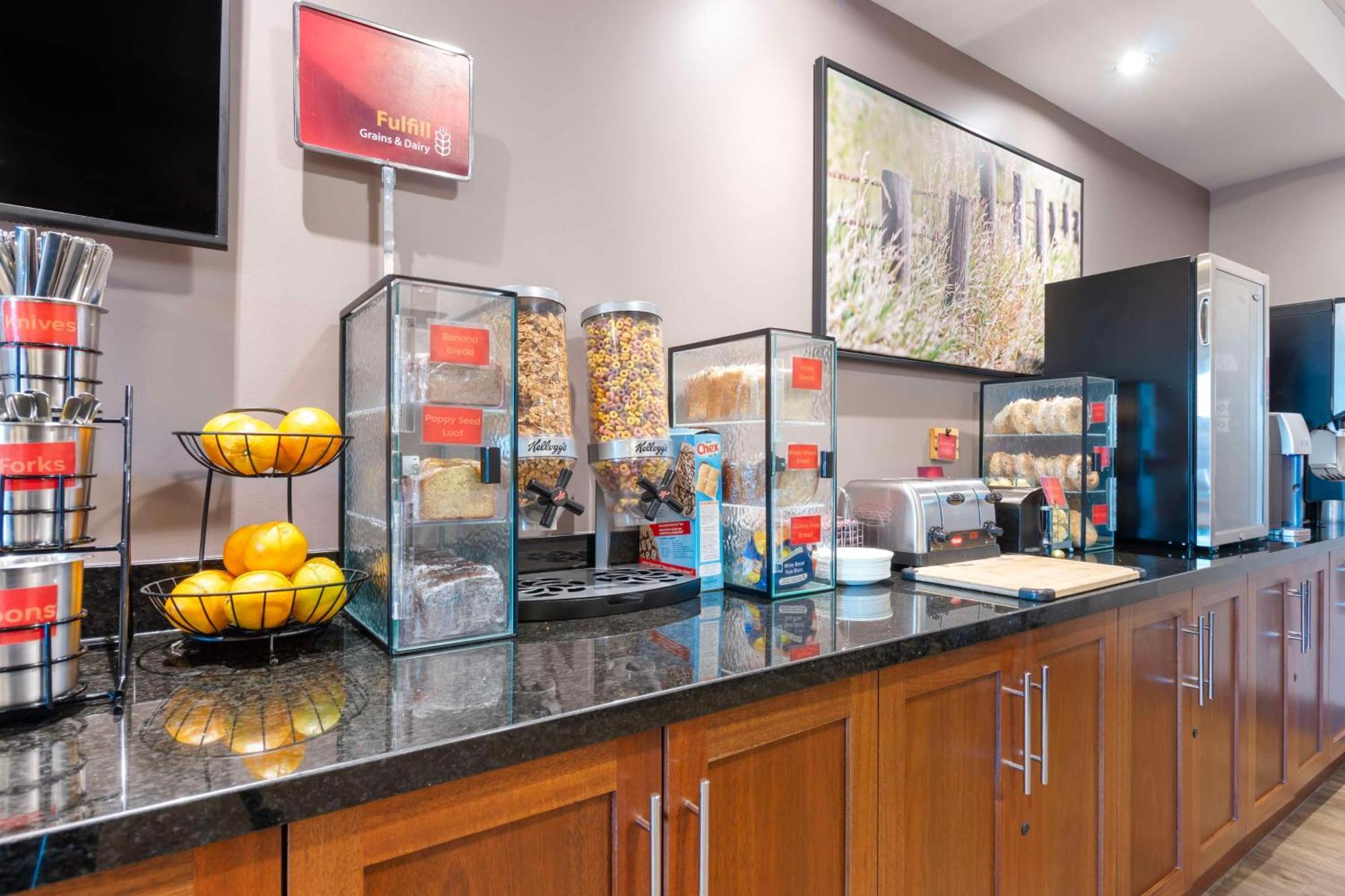 Best Western Plus Brandon Inn מראה חיצוני תמונה