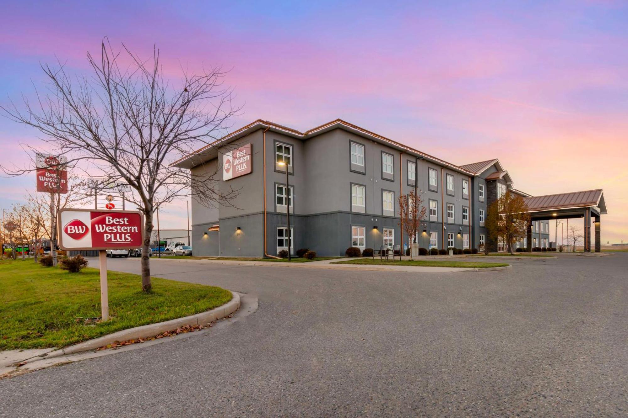 Best Western Plus Brandon Inn מראה חיצוני תמונה